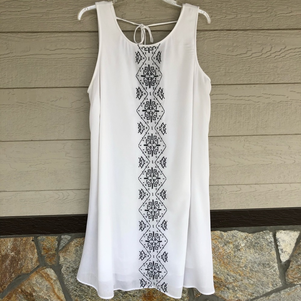 My Michelle Summer Embroidered White Dress XL